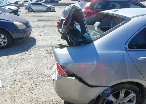 2005 Acura Tsx z USA, uszkodzony, nr VIN JH4CL96825C029218